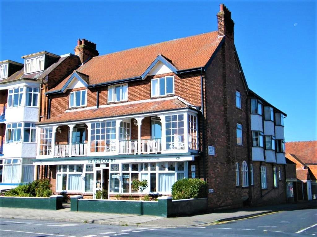 Beach Court Holiday Apartments Skegness Dış mekan fotoğraf