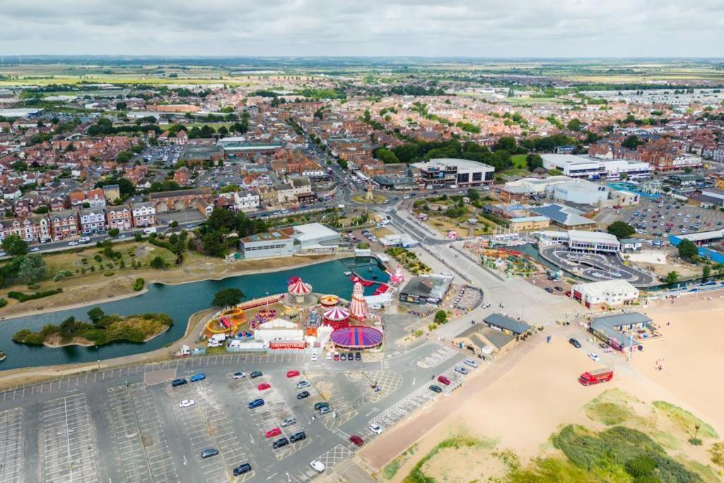 Beach Court Holiday Apartments Skegness Dış mekan fotoğraf